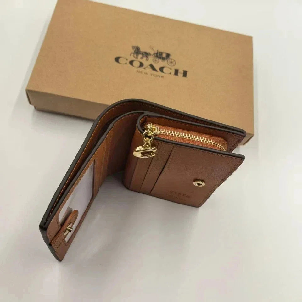 Coach Snoopy Snap Wallet CBN32